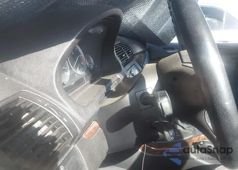 2006 BMW X5 4.4I из США, поврежденный, VIN 5UXFB53526LV24524